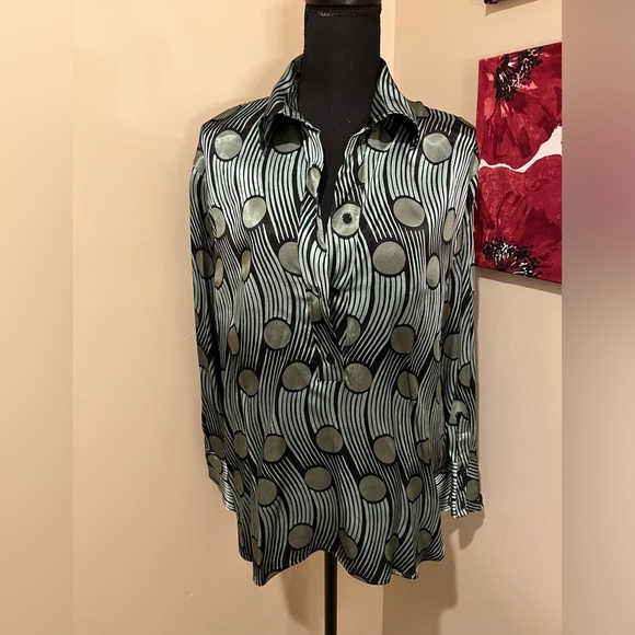 Zara Retro Print Collared Satin-Feel Blouse, size L - Picture 1 of 5